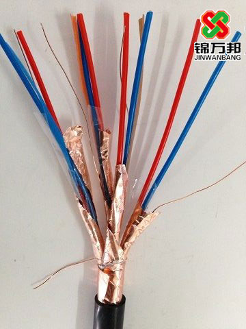 計(jì)算機(jī)屏蔽電纜，